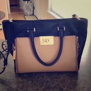 New MK purse, never used!